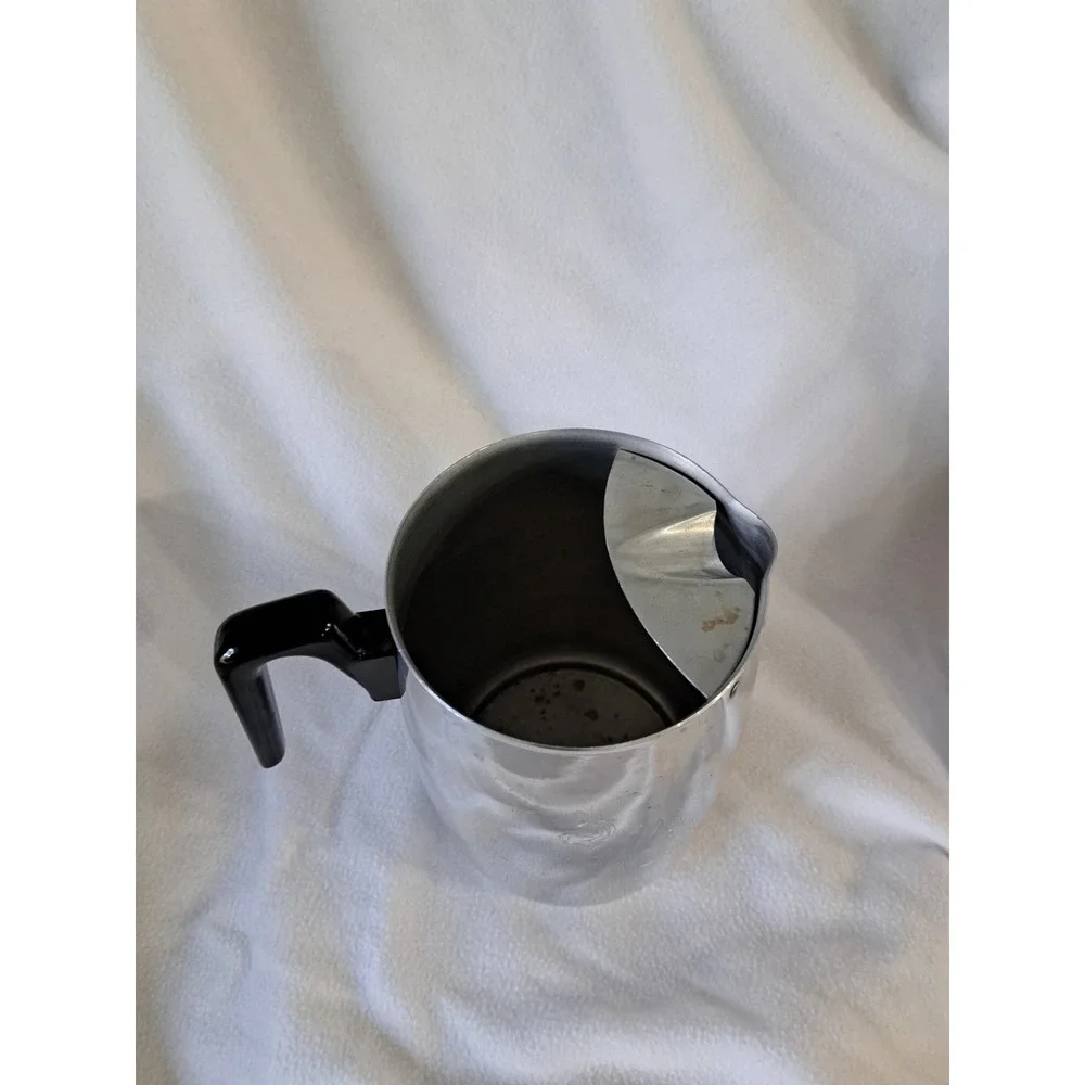 Enterprise Quality Cookware 8